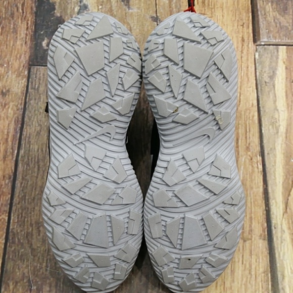 Team USA Olympic Athlete Issued 2018 Medal Stand - Picture 6 of 8